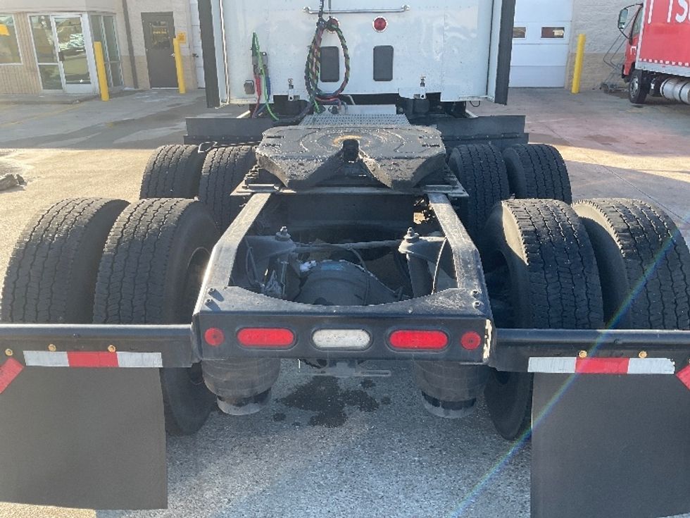 Sleeper Tractor-Heavy Duty Tractors-Peterbilt-2020-579-Nashville (Mount Juliet)-TN-150,504\n\t\tmiles-$ 80,750 - Image 6