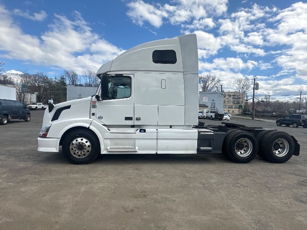 Your Next Used 2014 Volvo VNL64T670, 683051, Is For Sale And Ready For