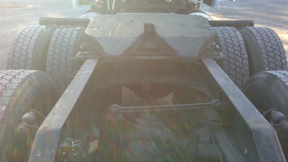 Sleeper Tractor-Heavy Duty Tractors-Volvo-2019-VNL64760-Boaz-AL-514,507\n\t\tmiles-$ 54,250 - Image 6