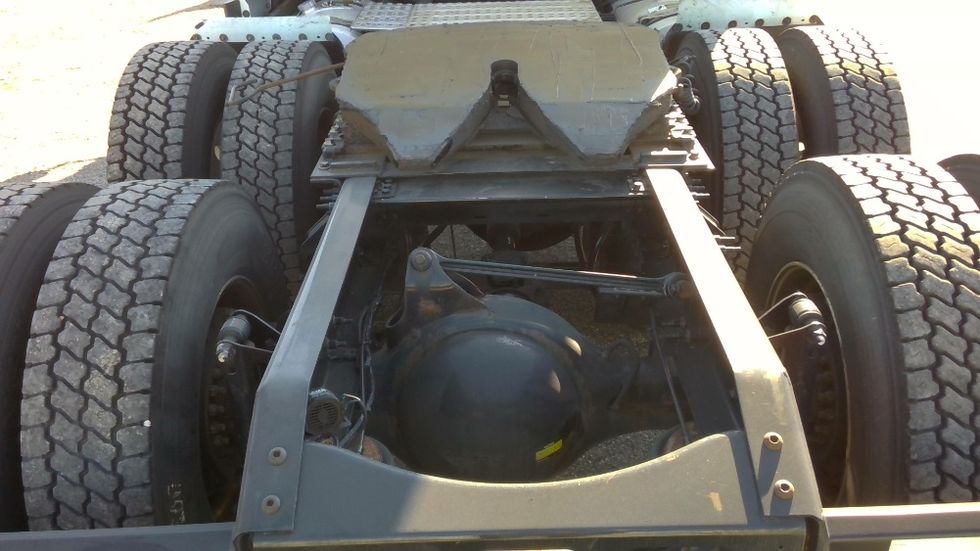 Sleeper Tractor-Heavy Duty Tractors-Volvo-2019-VNL64760-Lacey-WA-512,004\n\t\tmiles-$ 70,750 - Image 8