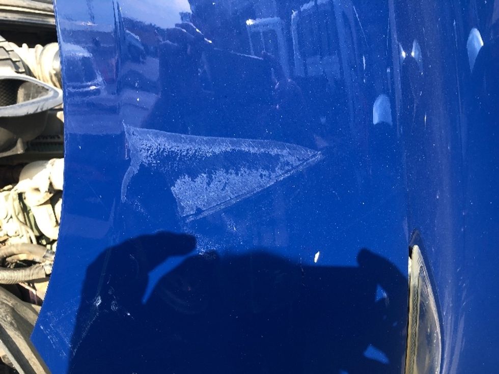 Sleeper Tractor-Heavy Duty Tractors-Volvo-2019-VNL64860-Spokane Valley-WA-656,840\n\t\tmiles-$ 64,250 - Image 23