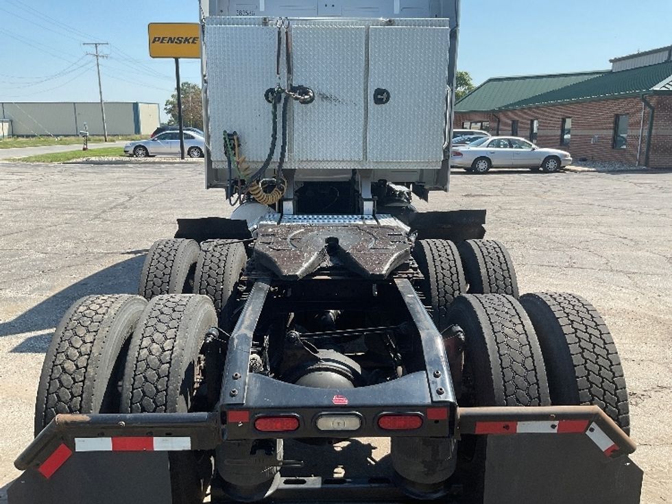 Sleeper Tractor-Heavy Duty Tractors-Volvo-2020-VNL64740-La Porte-IN-628,734\n\t\tmiles-$ 54,000 - Image 6