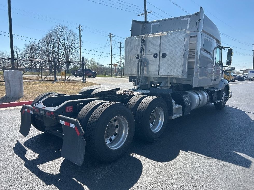 Sleeper Tractor-Heavy Duty Tractors-Volvo-2020-VNL64740-Lowell-AR-572,709\n\t\tmiles-$ 52,750 - Image 7
