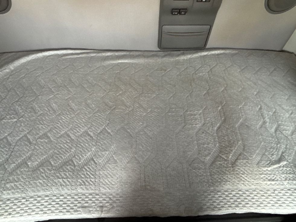 Sleeper Tractor-Heavy Duty Tractors-Volvo-2020-VNL64760-Arlington-TX-710,551\n\t\tmiles-$ 50,000 - Image 17