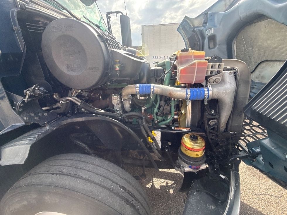 Sleeper Tractor-Heavy Duty Tractors-Volvo-2020-VNL64760-Dallas-TX-613,628\n\t\tmiles-$ 59,500 - Image 20