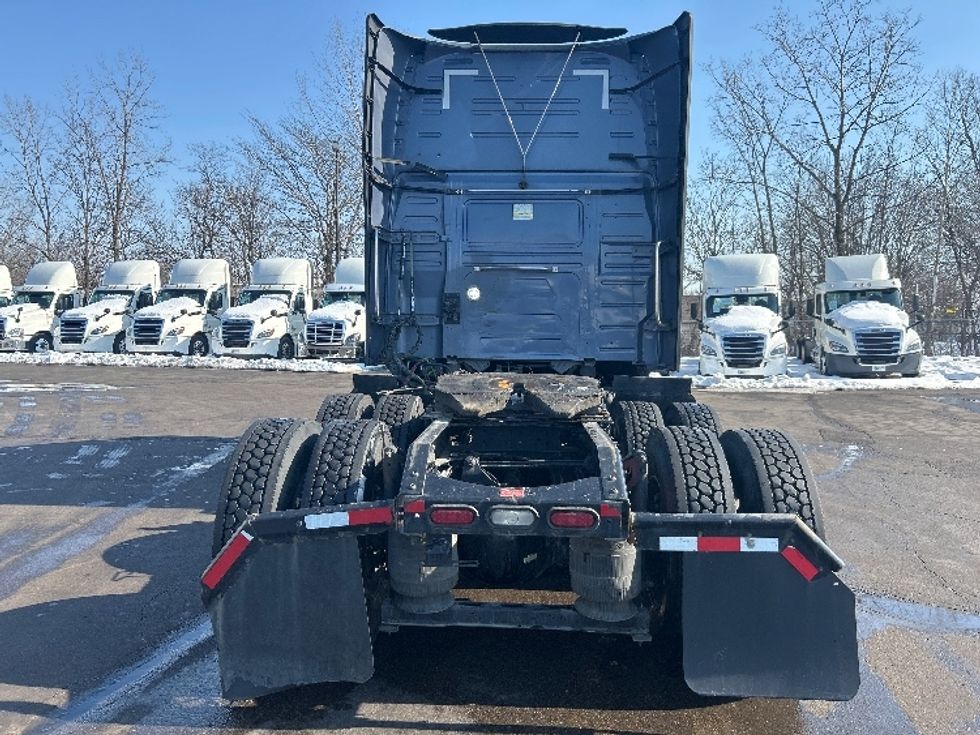 Sleeper Tractor-Heavy Duty Tractors-Volvo-2020-VNL64760-Dayton-OH-535,450\n\t\tmiles-$ 57,500 - Image 6