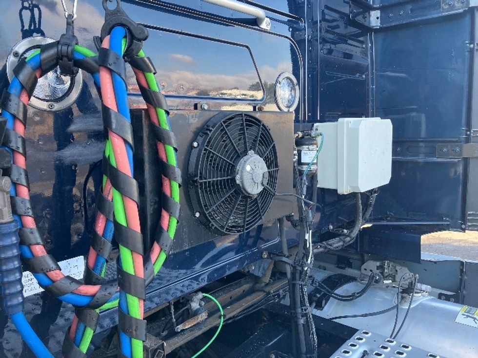 Sleeper Tractor-Heavy Duty Tractors-Volvo-2020-VNL64760-Little Rock-AR-578,121\n\t\tmiles-$ 58,500 - Image 22