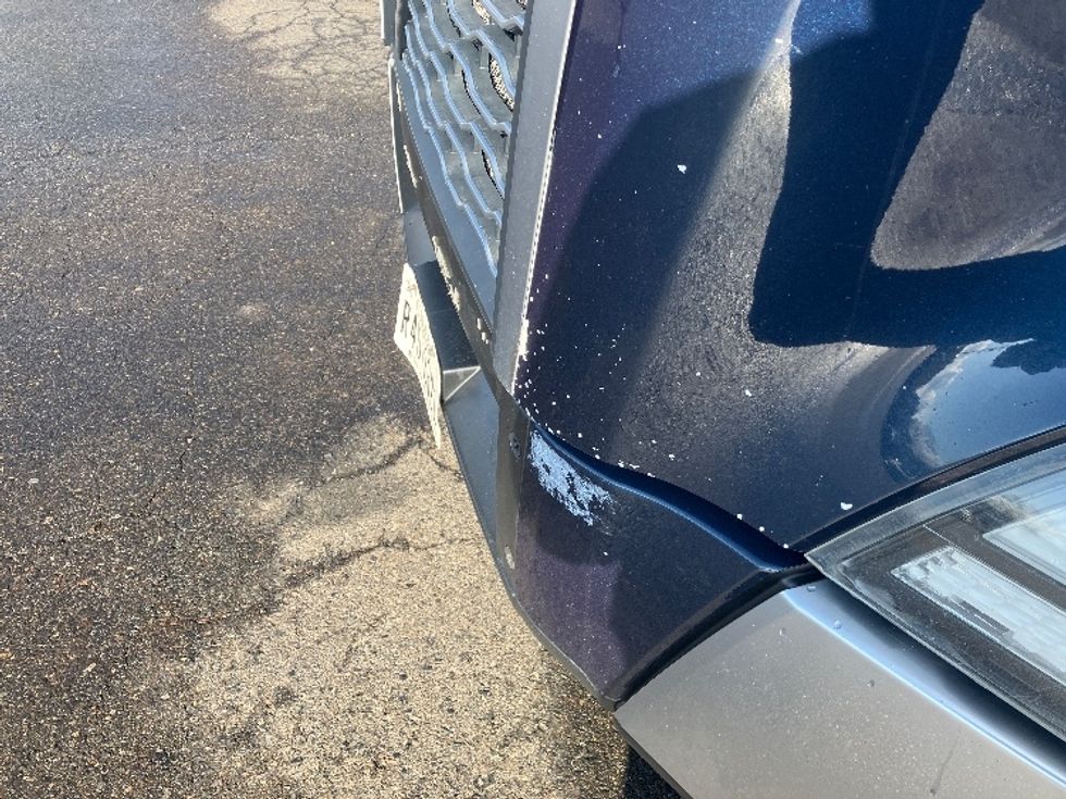 Sleeper Tractor-Heavy Duty Tractors-Volvo-2020-VNL64760-Little Rock-AR-578,121\n\t\tmiles-$ 58,500 - Image 24