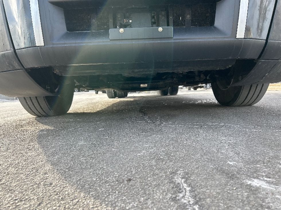 Sleeper Tractor-Heavy Duty Tractors-Volvo-2020-VNL64760-Omaha-NE-493,122\n\t\tmiles-$ 63,500 - Image 23