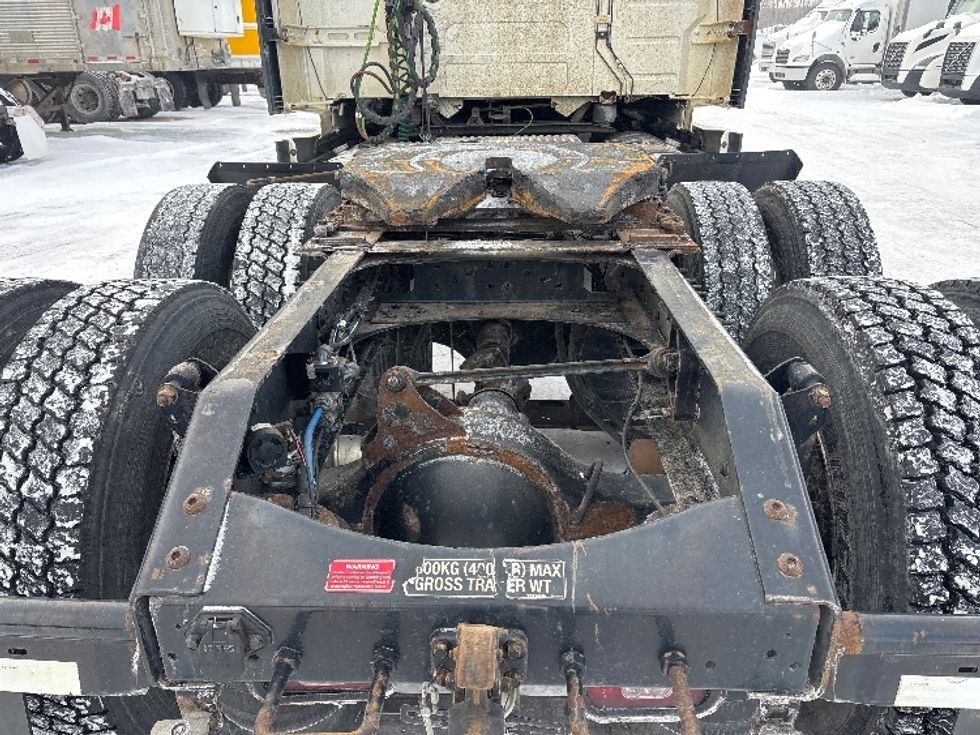 Sleeper Tractor-Heavy Duty Tractors-Volvo-2020-VNL64760-Ottawa-ON-828,548\n\t\tkm-$ 81,500 - Image 6