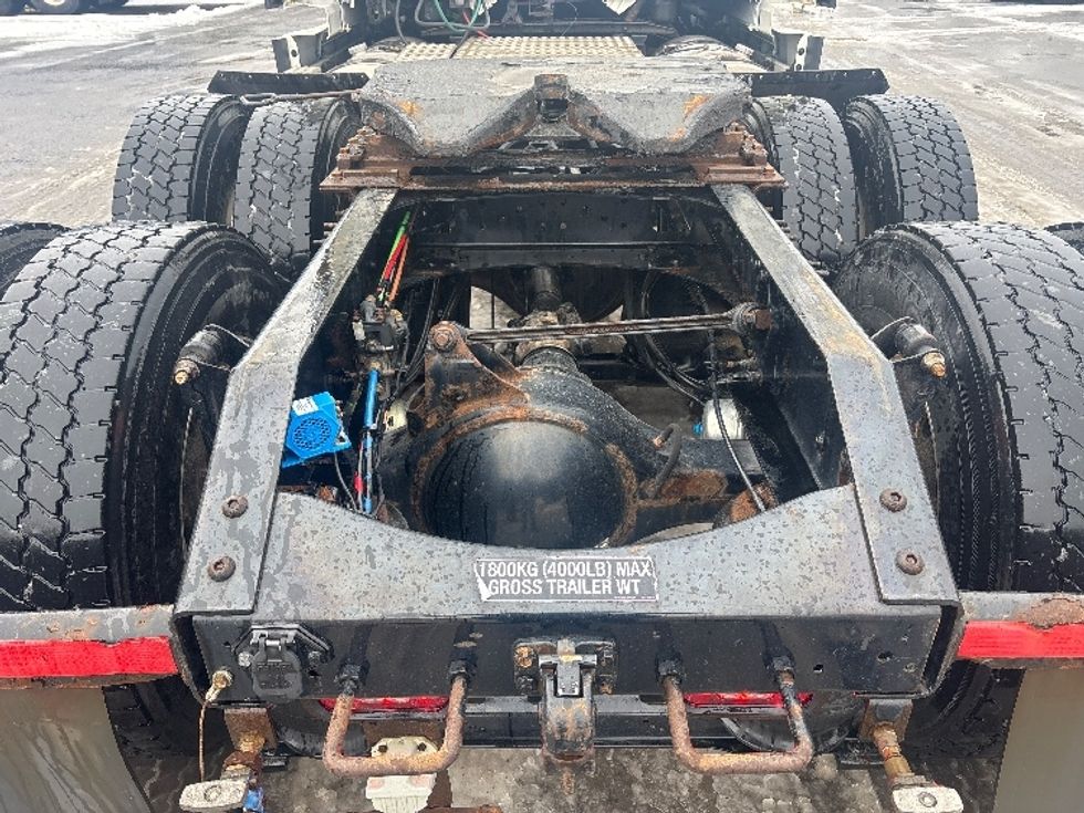 Sleeper Tractor-Heavy Duty Tractors-Volvo-2020-VNL64760-Ottawa-ON-847,207\n\t\tkm-$ 80,250 - Image 6