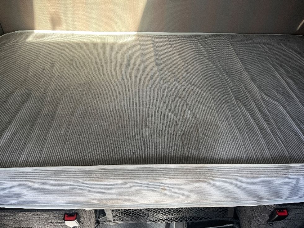 Sleeper Tractor-Heavy Duty Tractors-Volvo-2020-VNL64860-Fresno-CA-441,242\n\t\tmiles-$ 80,000 - Image 17