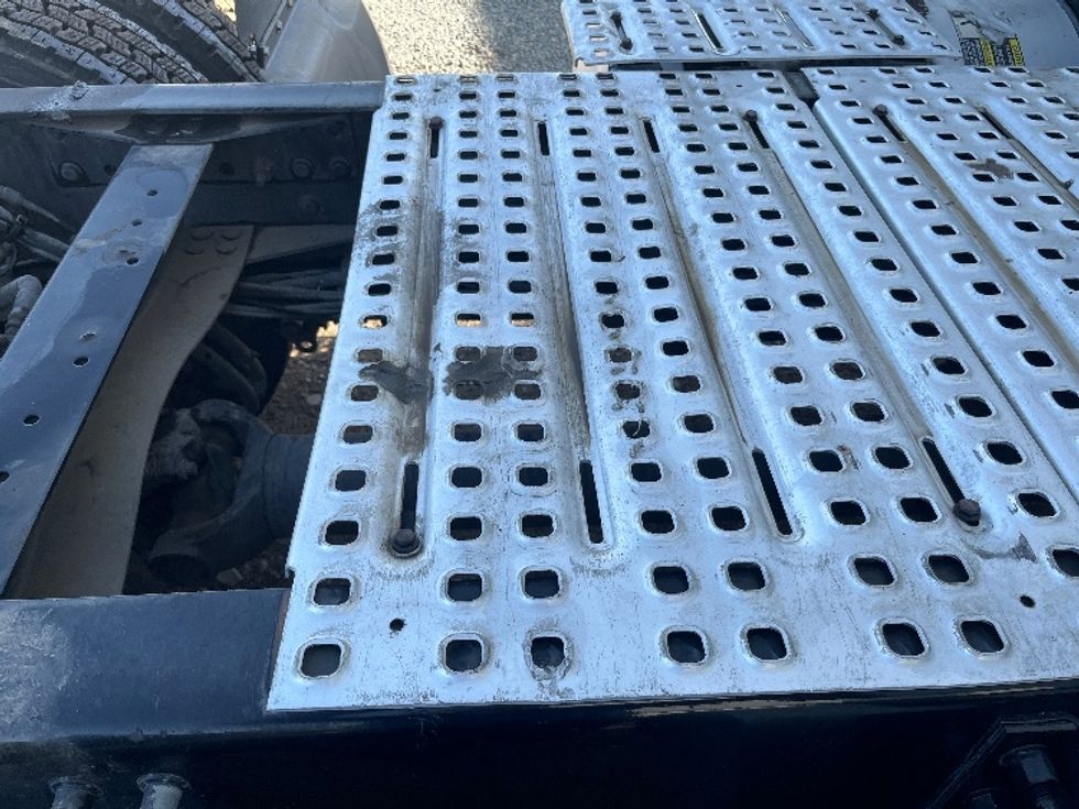 Sleeper Tractor-Heavy Duty Tractors-Volvo-2020-VNL64860-Fresno-CA-473,934\n\t\tmiles-$ 71,250 - Image 22