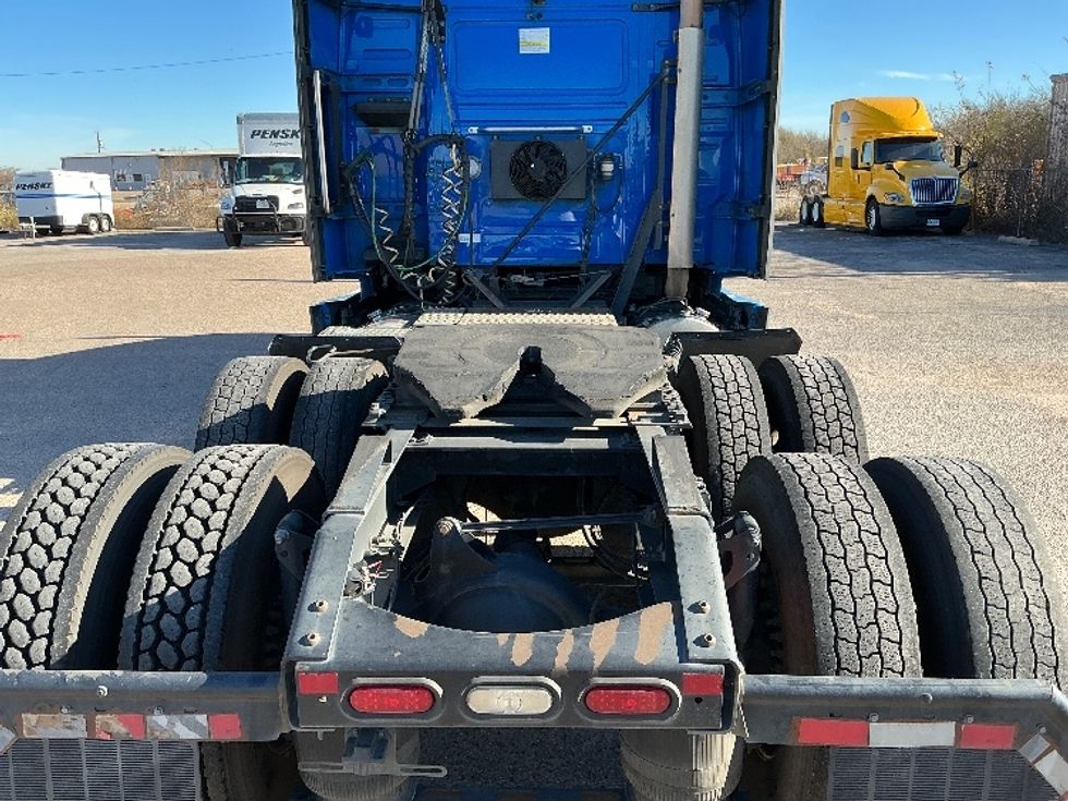 Sleeper Tractor-Heavy Duty Tractors-Volvo-2021-VNL64760-Dallas-TX-681,234\n\t\tmiles-$ 56,000 - Image 6