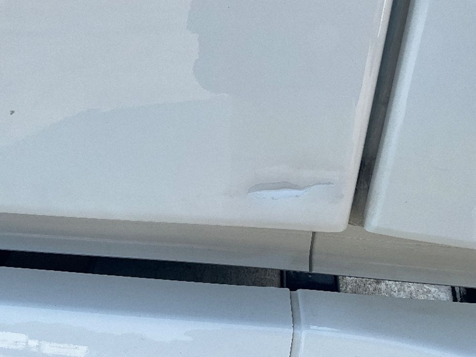 Sleeper Tractor-Heavy Duty Tractors-Volvo-2021-VNL64760-Mebane-NC-506,442\n\t\tmiles-$ 61,250 - Image 24