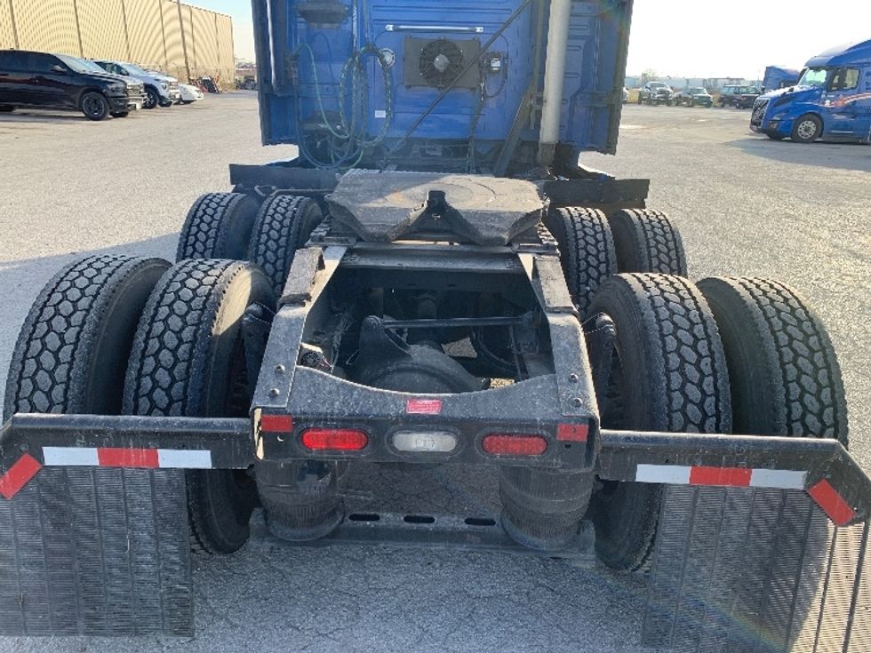 Sleeper Tractor-Heavy Duty Tractors-Volvo-2021-VNL64760-Moberly-MO-698,999\n\t\tmiles-$ 48,500 - Image 6