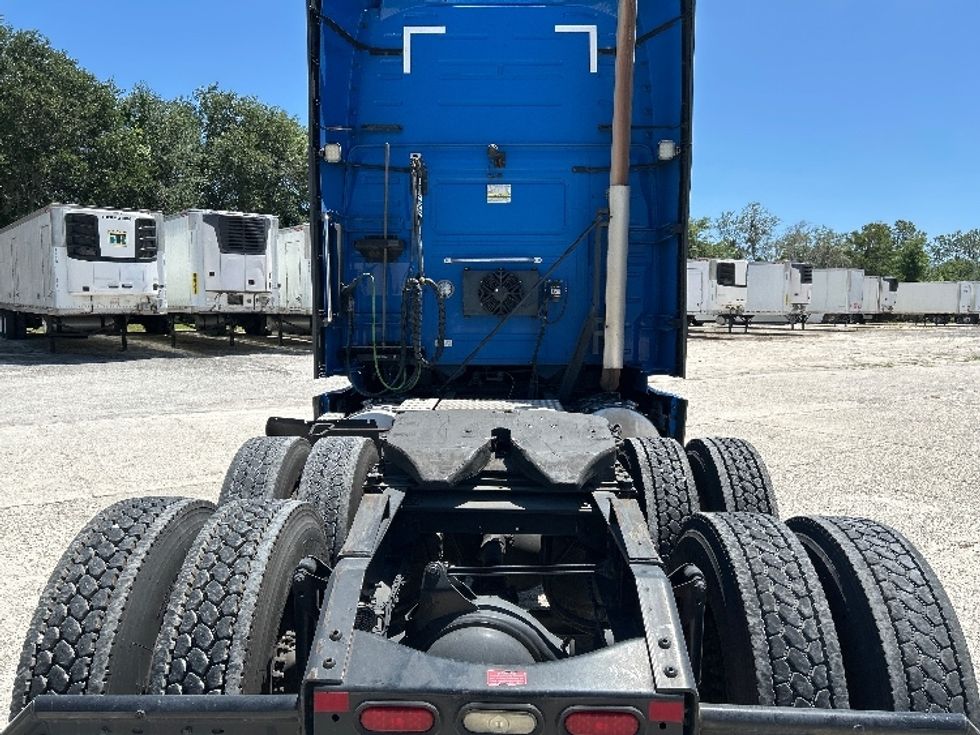 Sleeper Tractor-Heavy Duty Tractors-Volvo-2021-VNL64760-Tampa-FL-527,949\n\t\tmiles-$ 64,250 - Image 6
