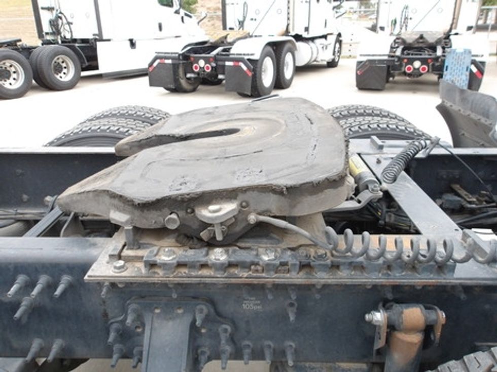 Sleeper Tractor-Heavy Duty Tractors-Volvo-2022-VNL64760-Amarillo-TX-395,098\n\t\tmiles-$ 88,750 - Image 21