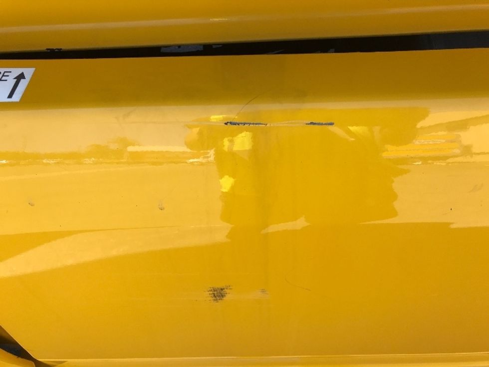 Sleeper Tractor-Heavy Duty Tractors-Volvo-2022-VNL64760-Fontana-CA-396,787\n\t\tmiles-$ 91,250 - Image 24