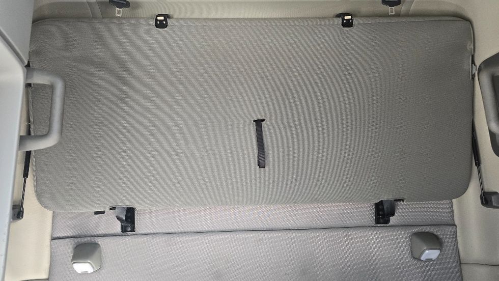 Sleeper Tractor-Heavy Duty Tractors-Volvo-2022-VNL64760-Moberly-MO-352,969\n\t\tmiles-$ 90,750 - Image 23