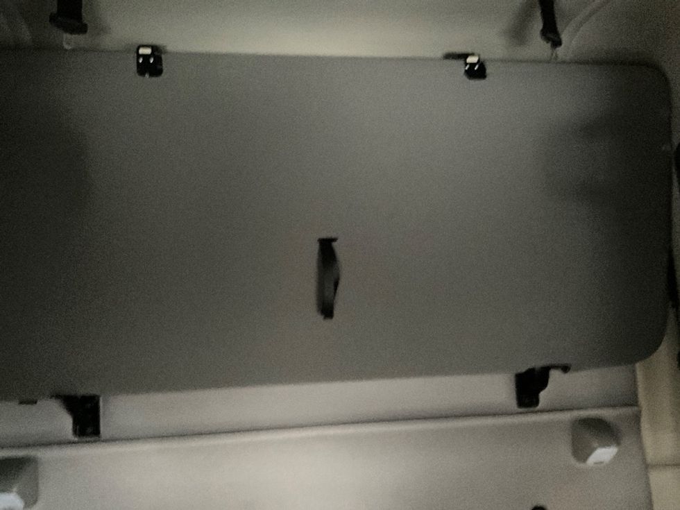 Sleeper Tractor-Heavy Duty Tractors-Volvo-2022-VNL64760-Reading-PA-523,251\n\t\tmiles-$ 67,500 - Image 19