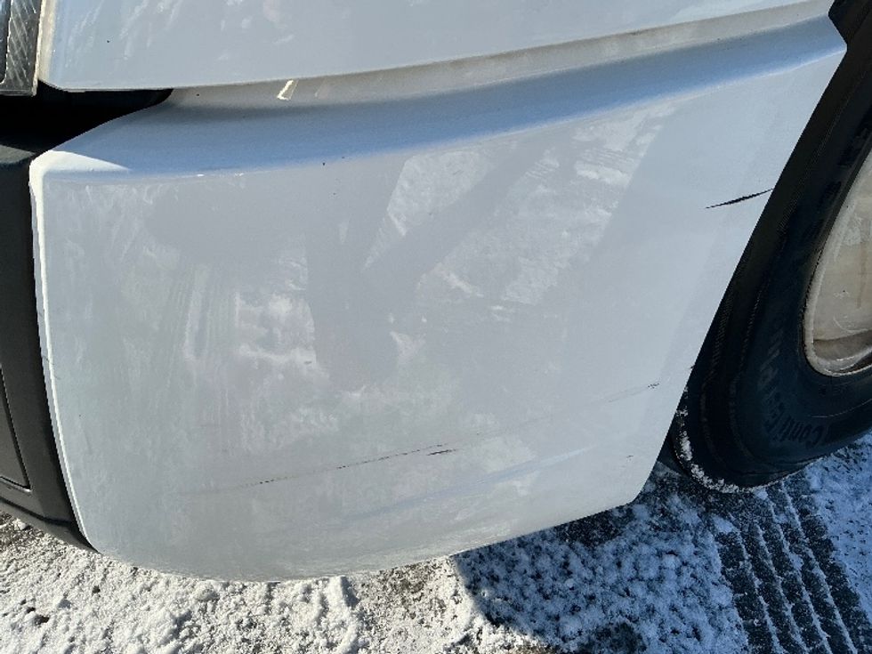 Sleeper Tractor-Heavy Duty Tractors-Volvo-2022-VNL64760-Sparks-NV-266,824\n\t\tmiles-$ 101,500 - Image 22