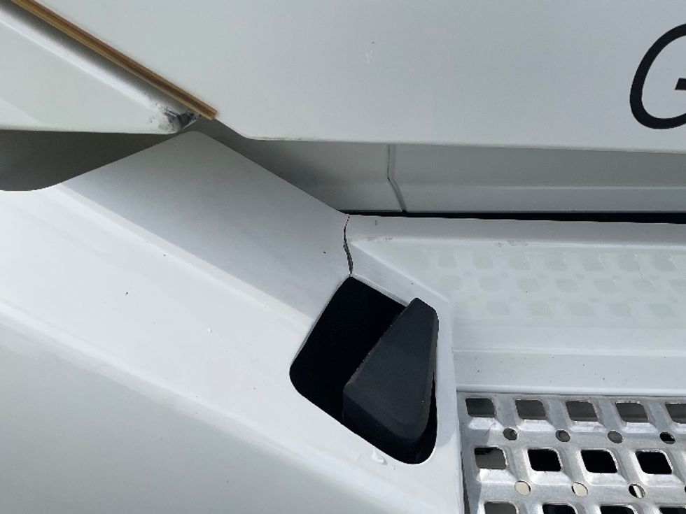 Sleeper Tractor-Heavy Duty Tractors-Volvo-2022-VNL64860-Augusta-GA-488,087\n\t\tmiles-$ 80,000 - Image 24