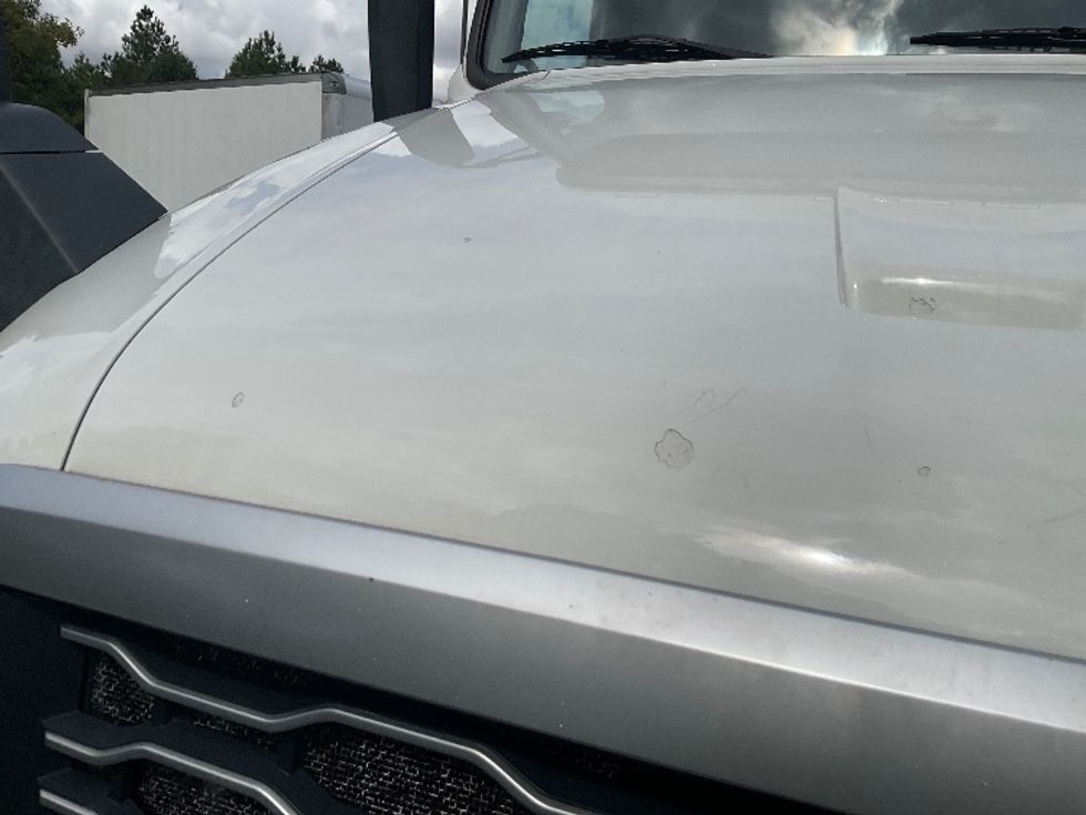 Sleeper Tractor-Heavy Duty Tractors-Volvo-2022-VNL64860-Augusta-GA-488,087\n\t\tmiles-$ 80,000 - Image 25