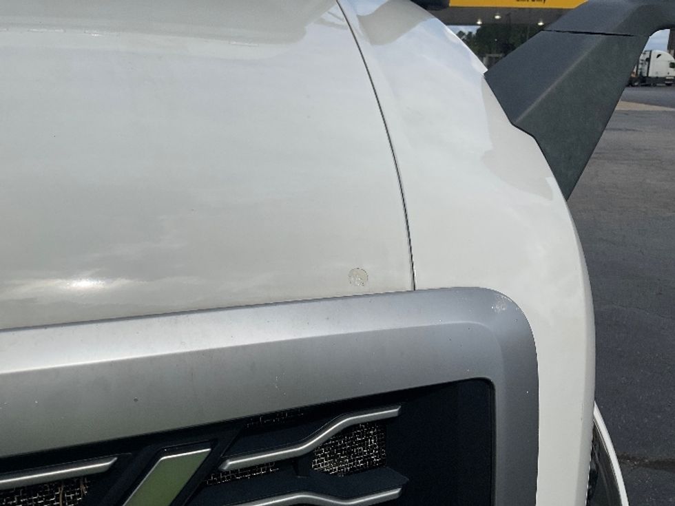 Sleeper Tractor-Heavy Duty Tractors-Volvo-2022-VNL64860-Augusta-GA-488,087\n\t\tmiles-$ 80,000 - Image 26