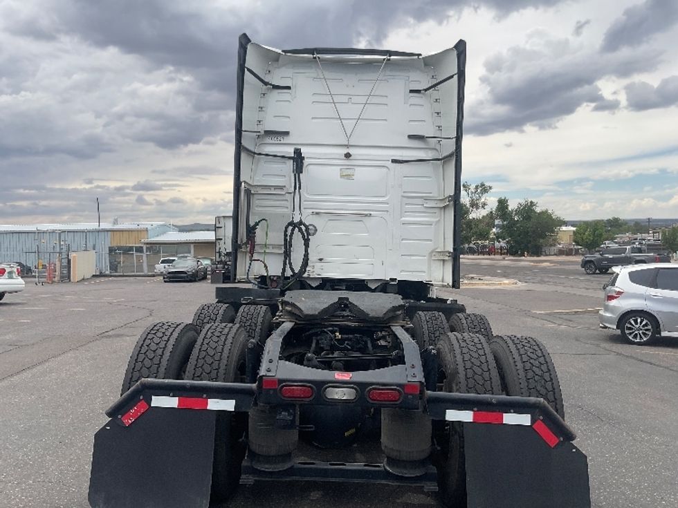 Sleeper Tractor-Heavy Duty Tractors-Volvo-2023-VNL64760-Albuquerque-NM-375,085\n\t\tmiles-$ 104,500 - Image 6