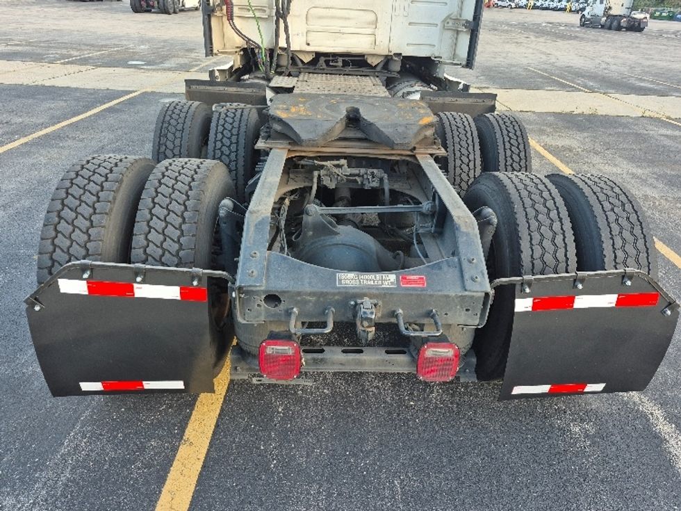 Sleeper Tractor-Heavy Duty Tractors-Volvo-2023-VNL64760-Chicago (Chicago Ridge)-IL-798,800\n\t\tmiles-$ 57,500 - Image 6