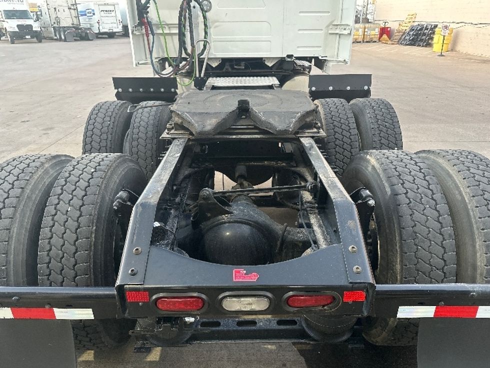 Sleeper Tractor-Heavy Duty Tractors-Volvo-2023-VNL64760-Dallas-TX-536,005\n\t\tmiles-$ 78,250 - Image 6