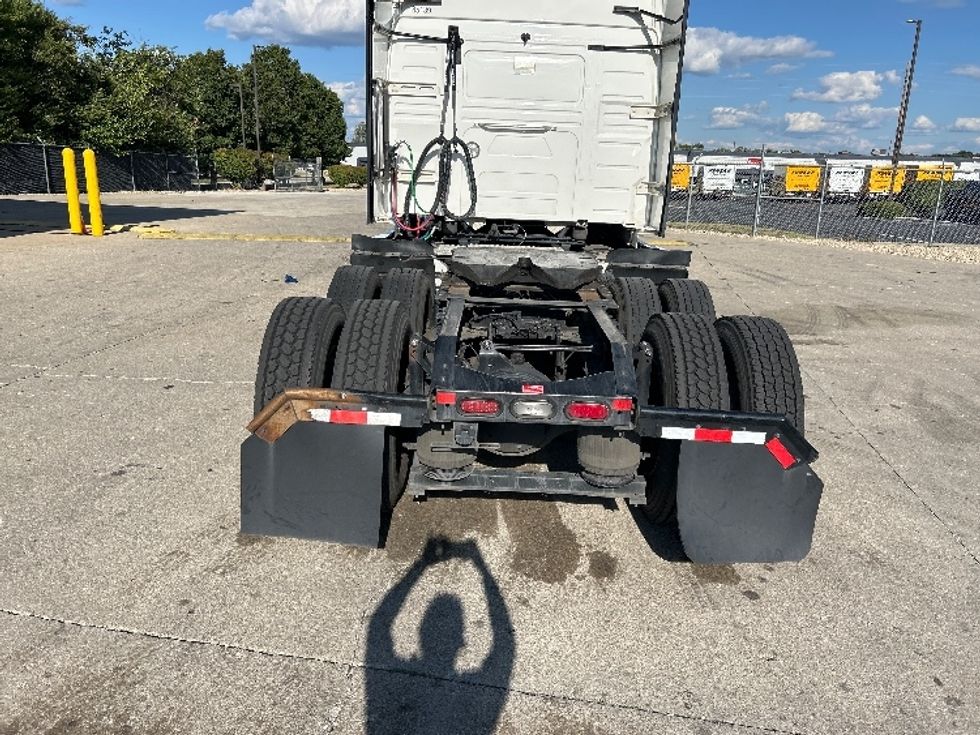 Sleeper Tractor-Heavy Duty Tractors-Volvo-2023-VNL64760-Indianapolis-IN-280,772\n\t\tmiles-$ 105,000 - Image 6