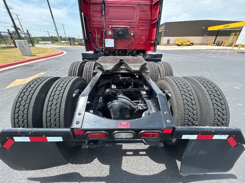 Sleeper Tractor-Heavy Duty Tractors-Volvo-2024-VNL64860-Lowell-AR-345,313\n\t\tmiles-$ 120,750 - Image 6