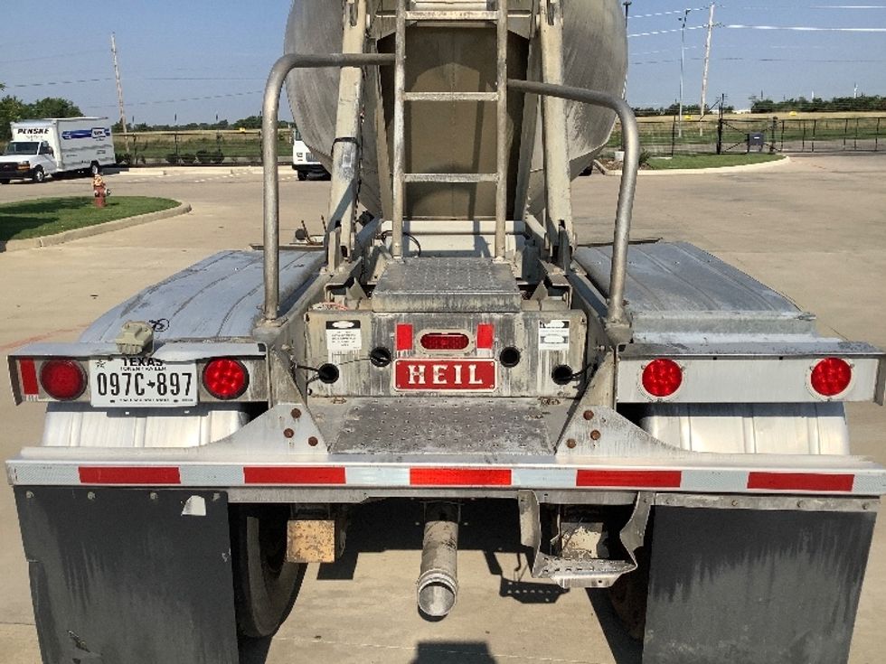 Tank Trailer-Semi Trailers-Heil-2006-Trailer-Dallas-TX-796,990\n\t\tmiles-$ 35,000 - Image 7