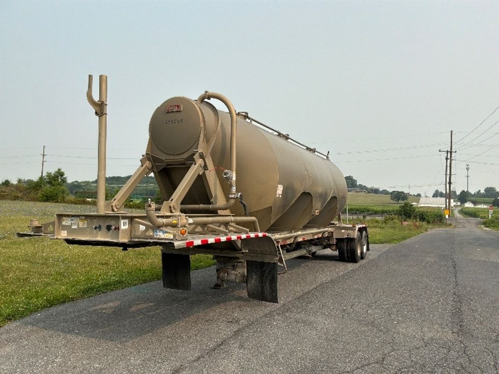 Tank Trailer-Semi Trailers-Heil-2020-Trailer-Cleona-PA-912,895\n\t\tmiles-$ 56,500 - Image 2