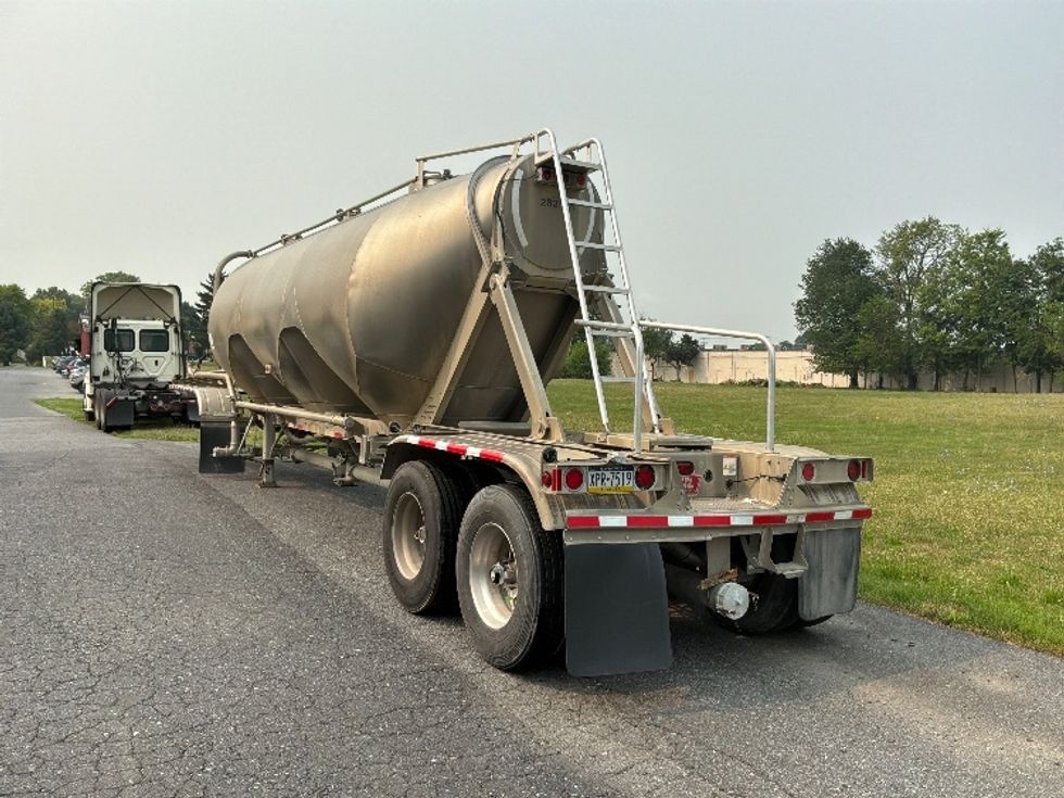 Tank Trailer-Semi Trailers-Heil-2020-Trailer-Cleona-PA-912,895\n\t\tmiles-$ 56,500 - Image 3