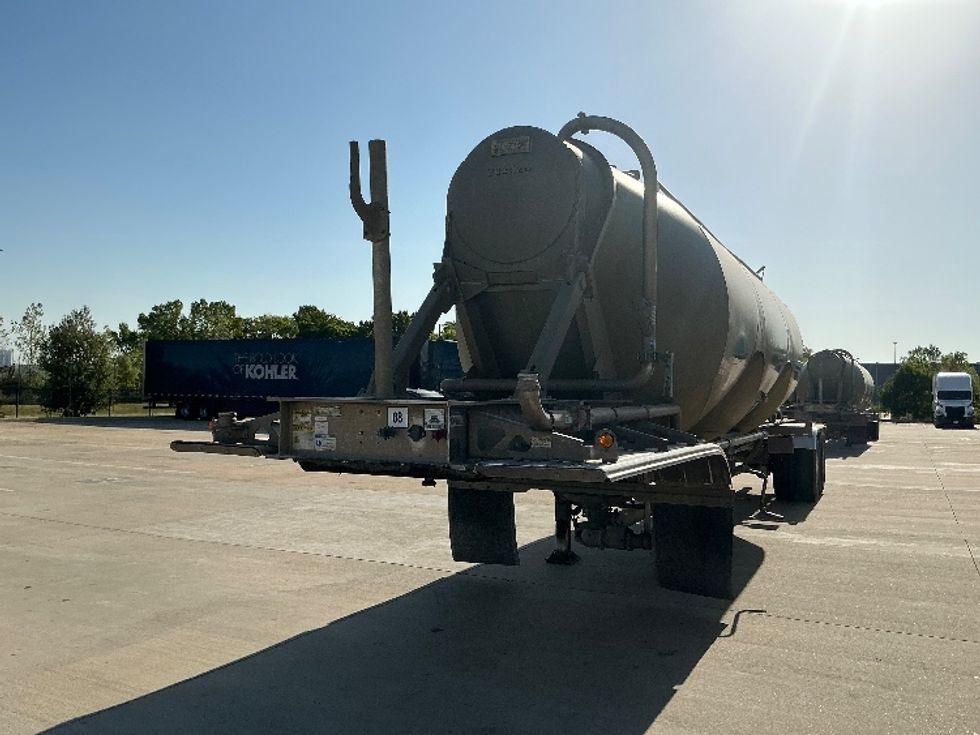 Tank Trailer-Semi Trailers-Heil-2020-Trailer-Dallas-TX-1,220,796\n\t\tmiles-$ 61,000 - Image 2