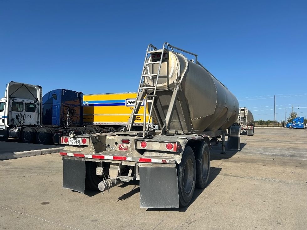 Tank Trailer-Semi Trailers-Heil-2020-Trailer-Dallas-TX-1,657,465\n\t\tmiles-$ 61,000 - Image 4