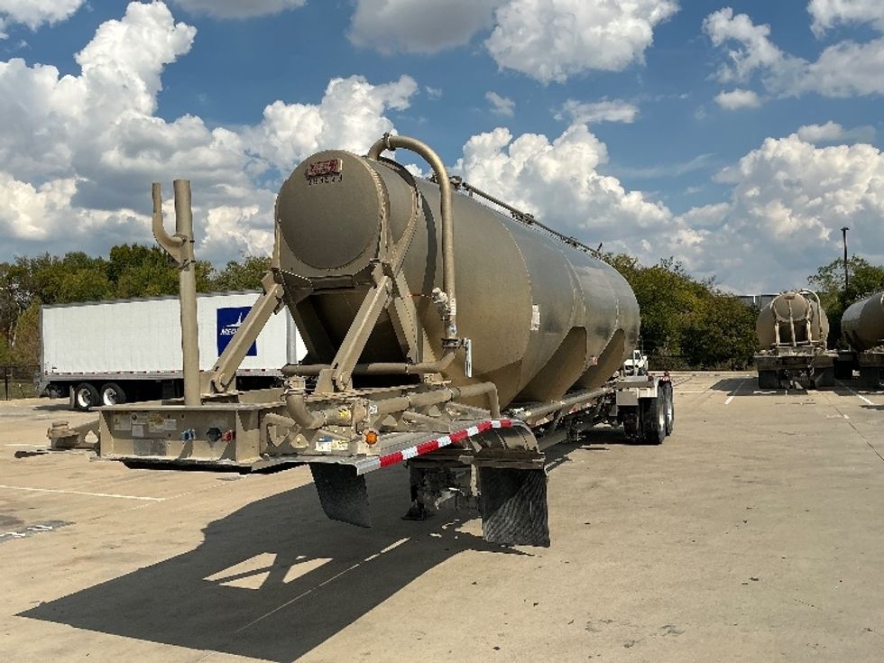 Tank Trailer-Semi Trailers-Heil-2020-Trailer-Dallas-TX-952,741\n\t\tmiles-$ 50,000 - Image 2