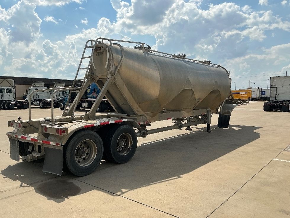 Tank Trailer-Semi Trailers-Heil-2020-Trailer-Dallas-TX-952,741\n\t\tmiles-$ 50,000 - Image 4