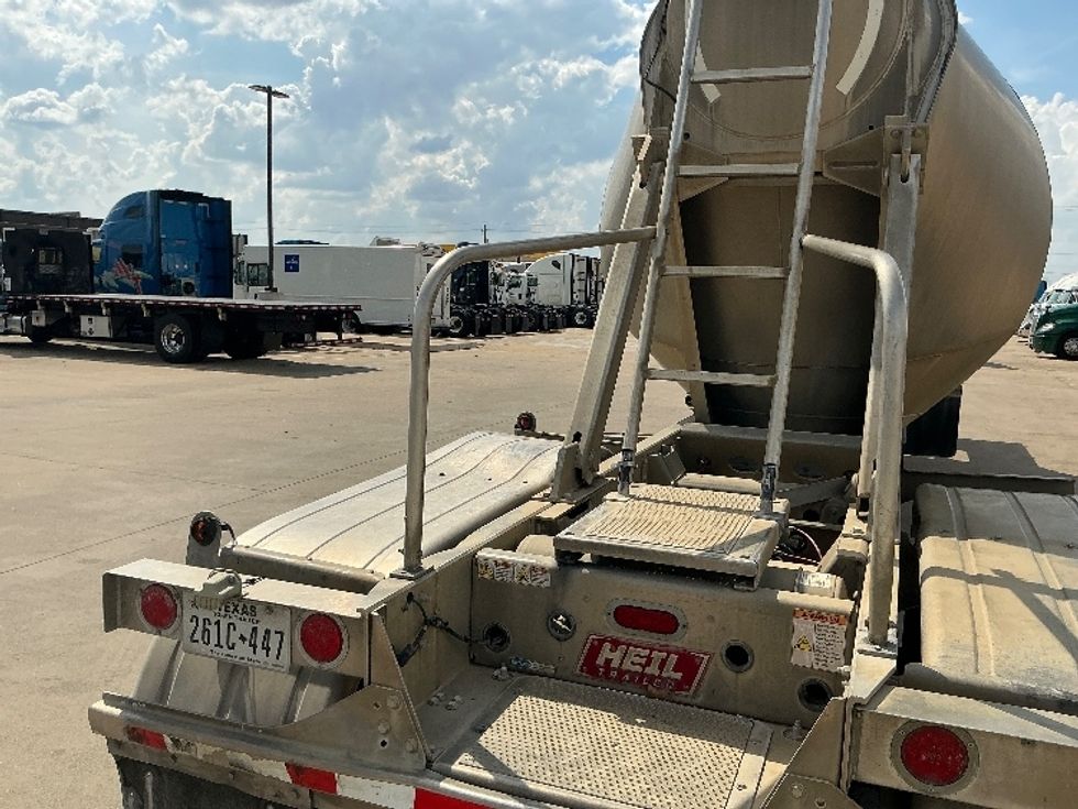 Tank Trailer-Semi Trailers-Heil-2020-Trailer-Dallas-TX-952,741\n\t\tmiles-$ 50,000 - Image 9
