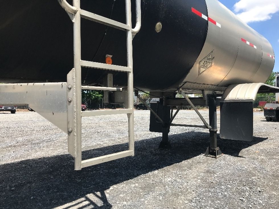 Tank Trailer-Semi Trailers-Heil-2021-Trailer-Cleona-PA-517,435\n\t\tmiles-$ 62,500 - Image 11