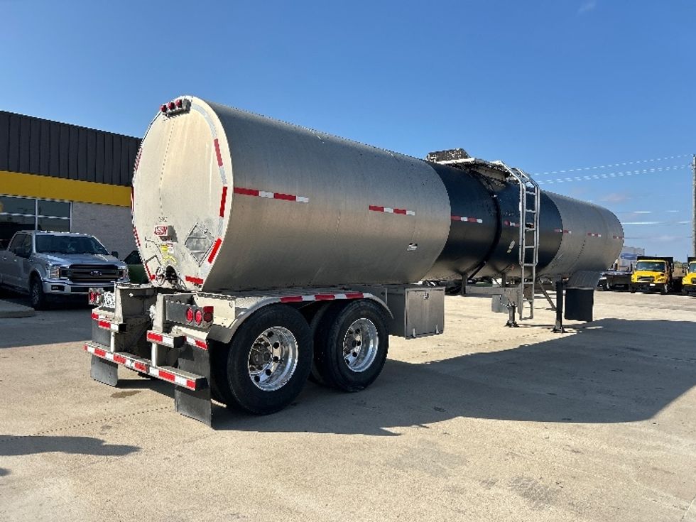 Tank Trailer-Semi Trailers-Heil-2021-Trailer-Dallas-TX-653,053\n\t\tmiles-$ 47,500 - Image 4