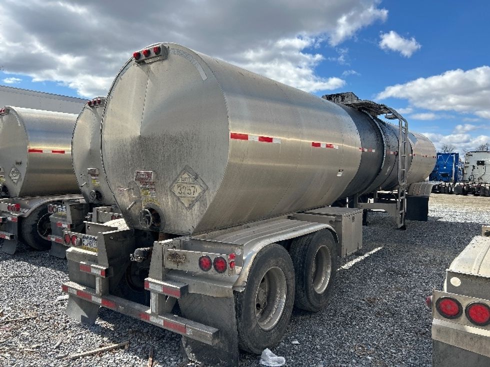 Tank Trailer-Semi Trailers-Heil-2021-Trailer-Harrisburg-PA-337,184\n\t\tmiles-$ 65,000 - Image 4