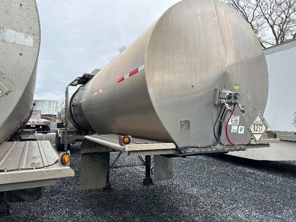 Tank Trailer-Semi Trailers-Heil-2021-Trailer-Harrisburg-PA-681,744
miles-$ 62,500