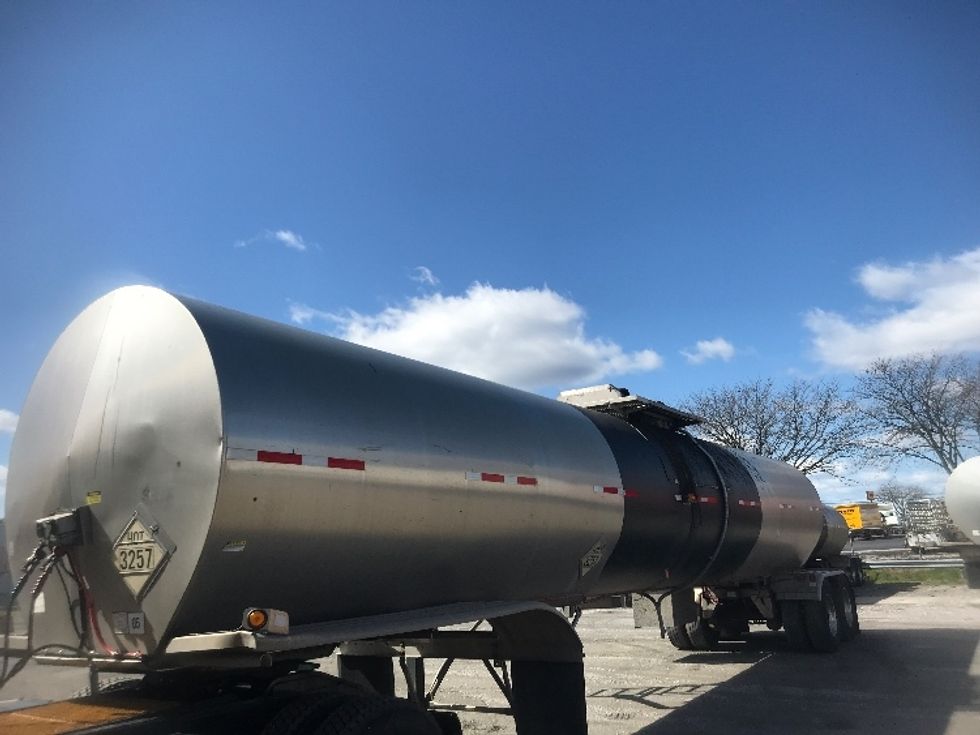 Tank Trailer-Semi Trailers-Heil-2021-Trailer-York-PA-395,915\n\t\tmiles-$ 62,500 - Image 2