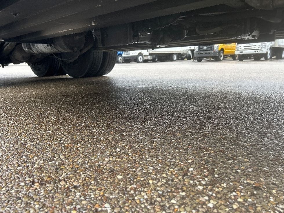 Tanker Truck-Specialized Equipment-Freightliner-2014-M211264S-Akron-OH-151,466\n\t\tmiles-$ 76,000 - Image 14