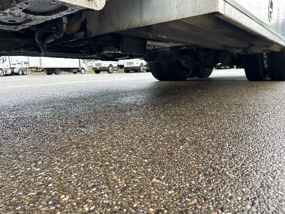 Tanker Truck-Specialized Equipment-Freightliner-2014-M211264S-Akron-OH-151,466\n\t\tmiles-$ 76,000 - Image 5