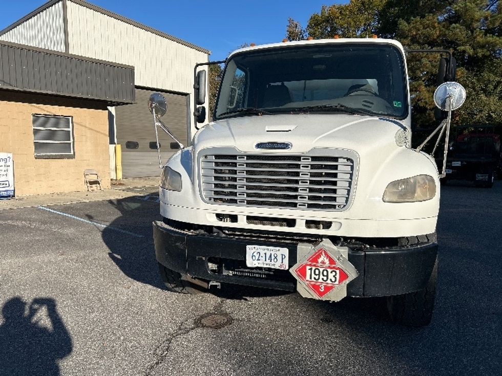 Tanker Truck-Specialized Equipment-Freightliner-2019-M2-Prince George-VA-163,569\n\t\tmiles-$ 50,500 - Image 2